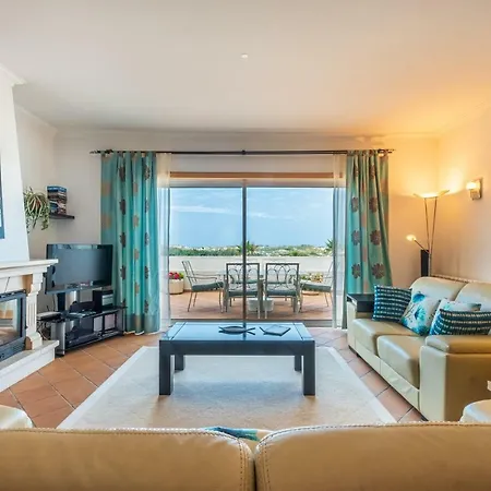Stunning Th2 With Sea View