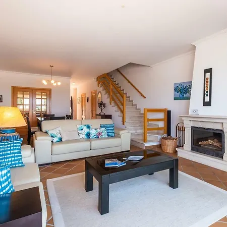 Stunning Th2 With Sea View Apartment *