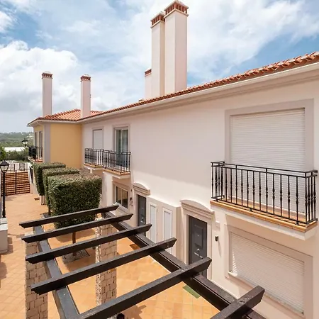 Apartment Stunning Th2 With Sea View